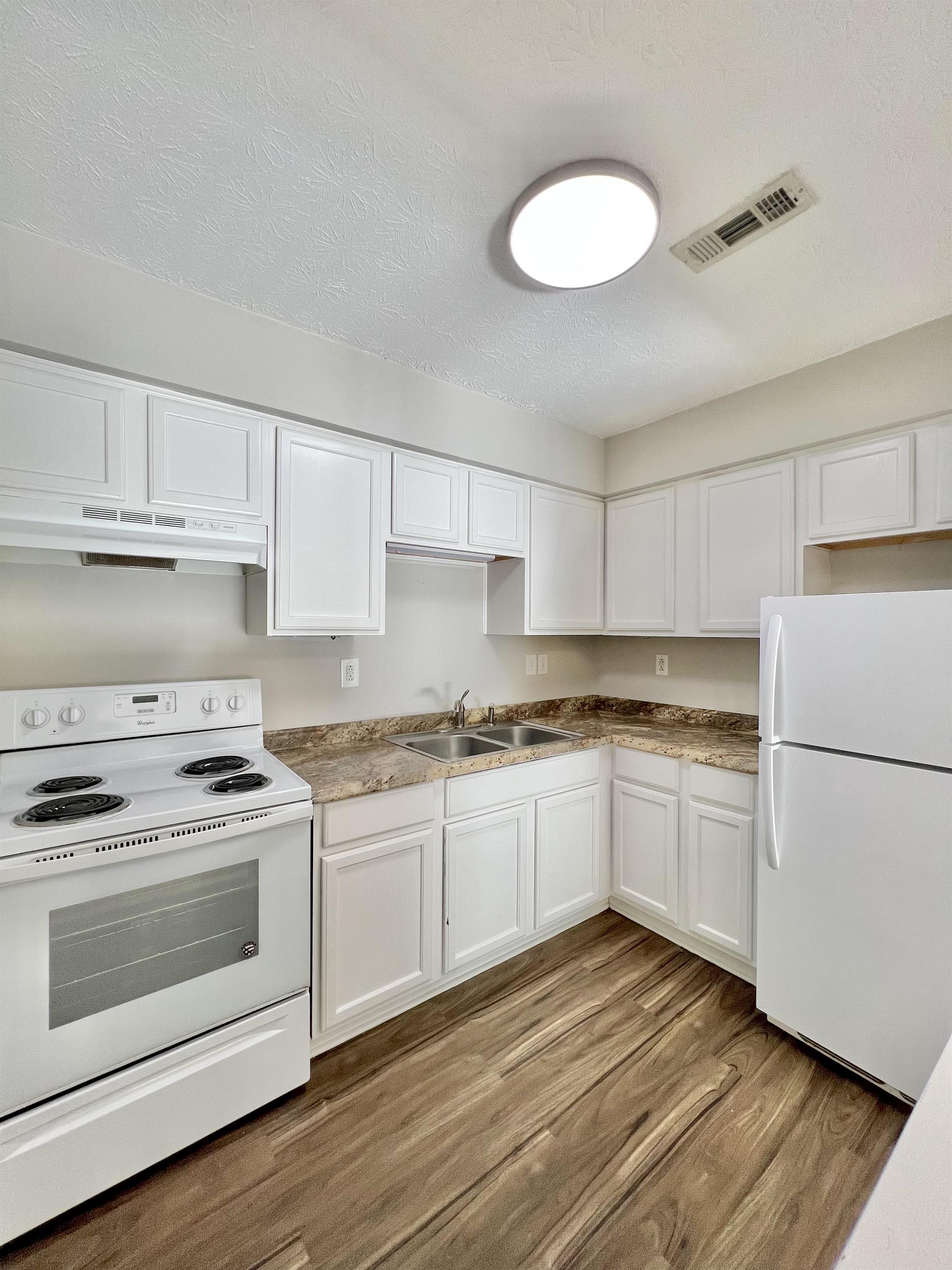 930 Tierra Linda Dr. #309