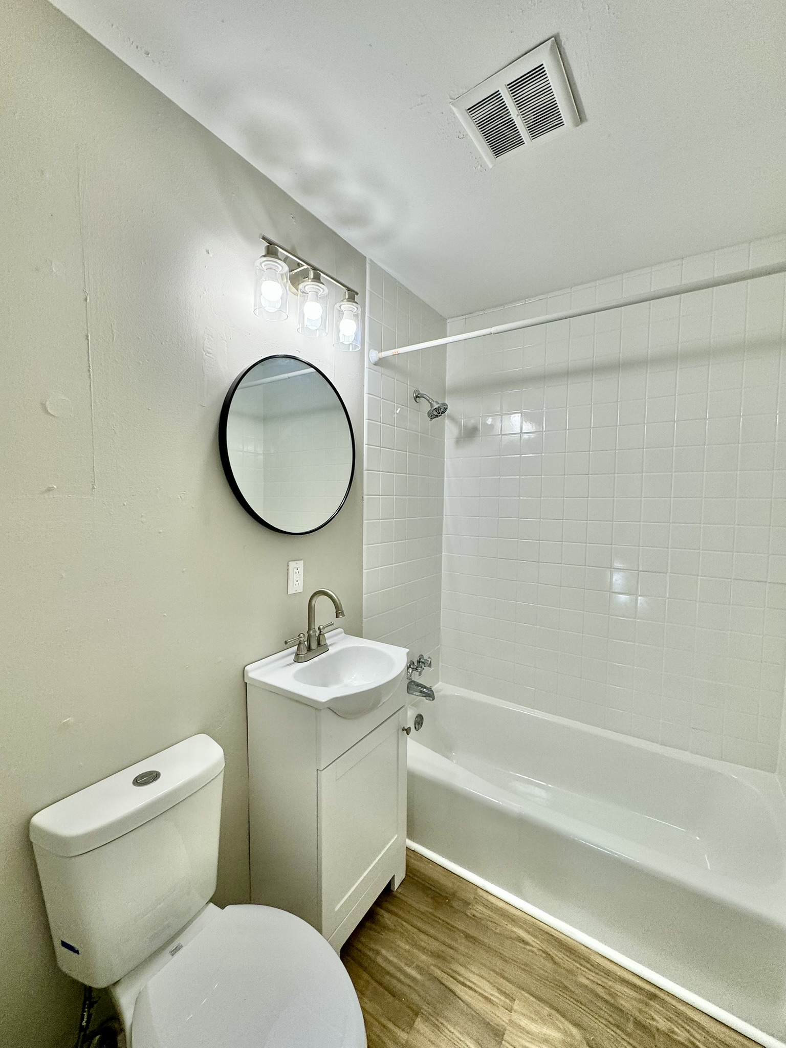 510 Holladay Drive - 303