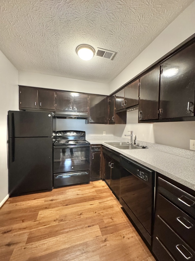 2035 Altamont Court - A17