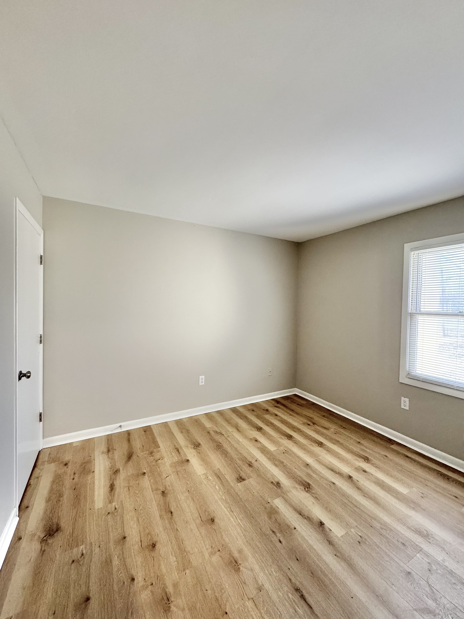 510 Holladay Drive - 502